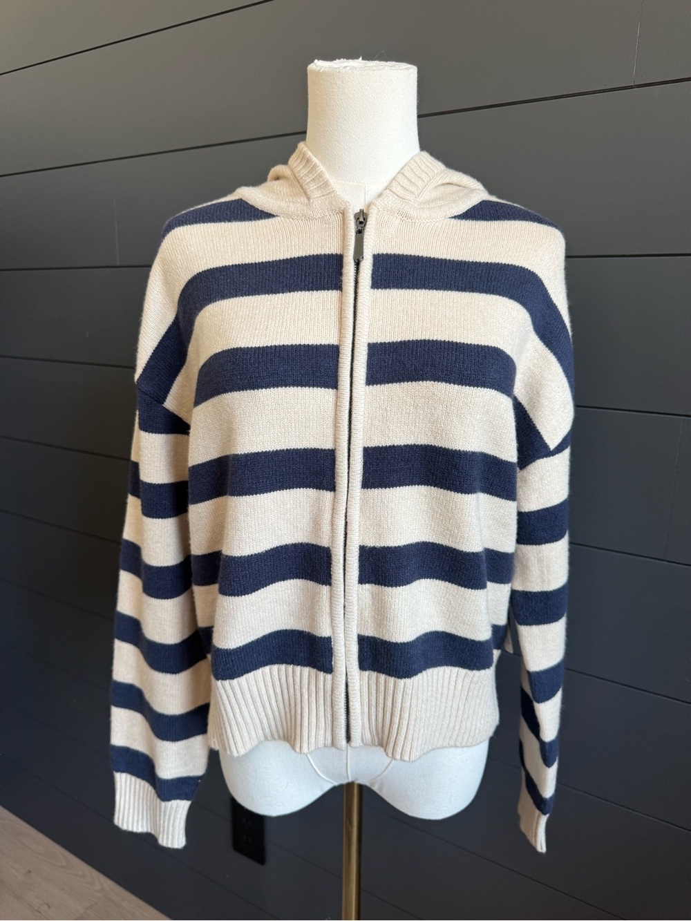 RD Style NWT Navy and Cream Striped Knit Hooded Zip Cardigan Preppy Cozy